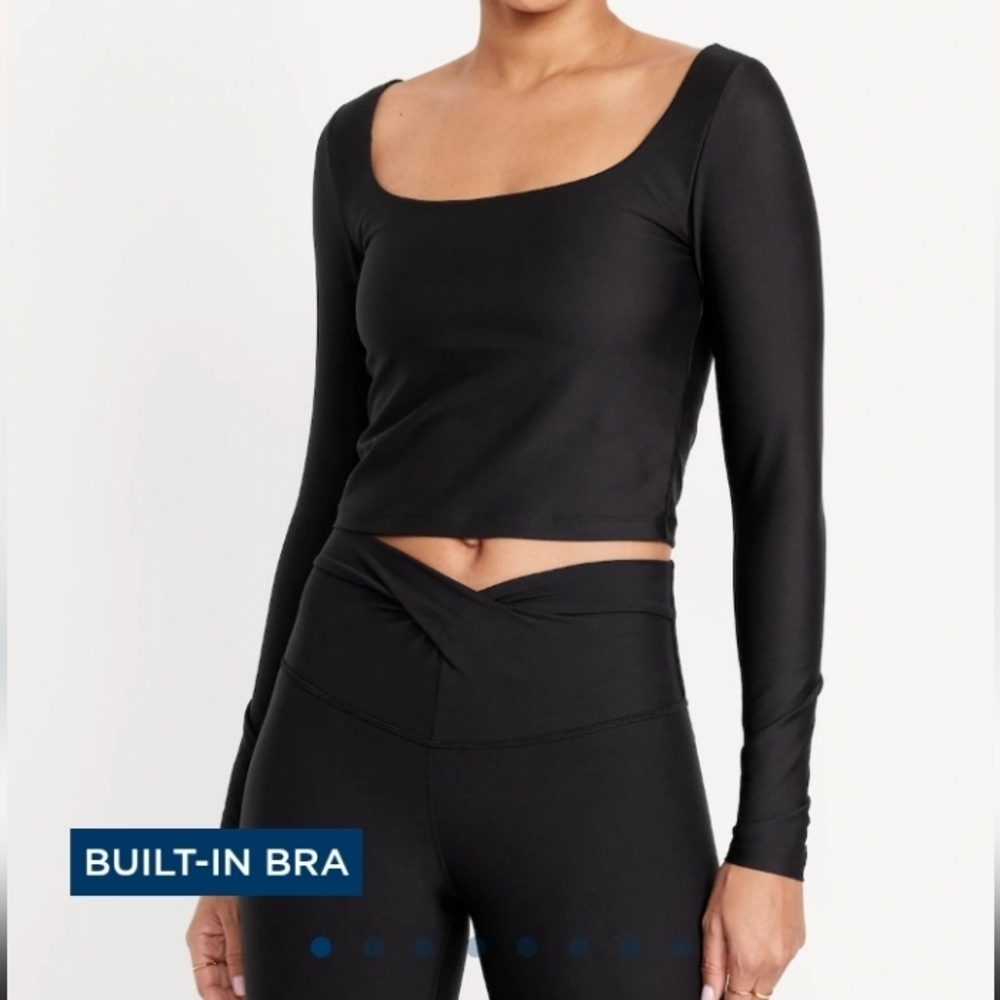 Old Navy PowerSoft Long Sleeve Crop Top Black